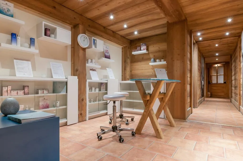 **** Appart hôtel Résidence Pierre&Vacances Premium Les Fermes De Méribel France